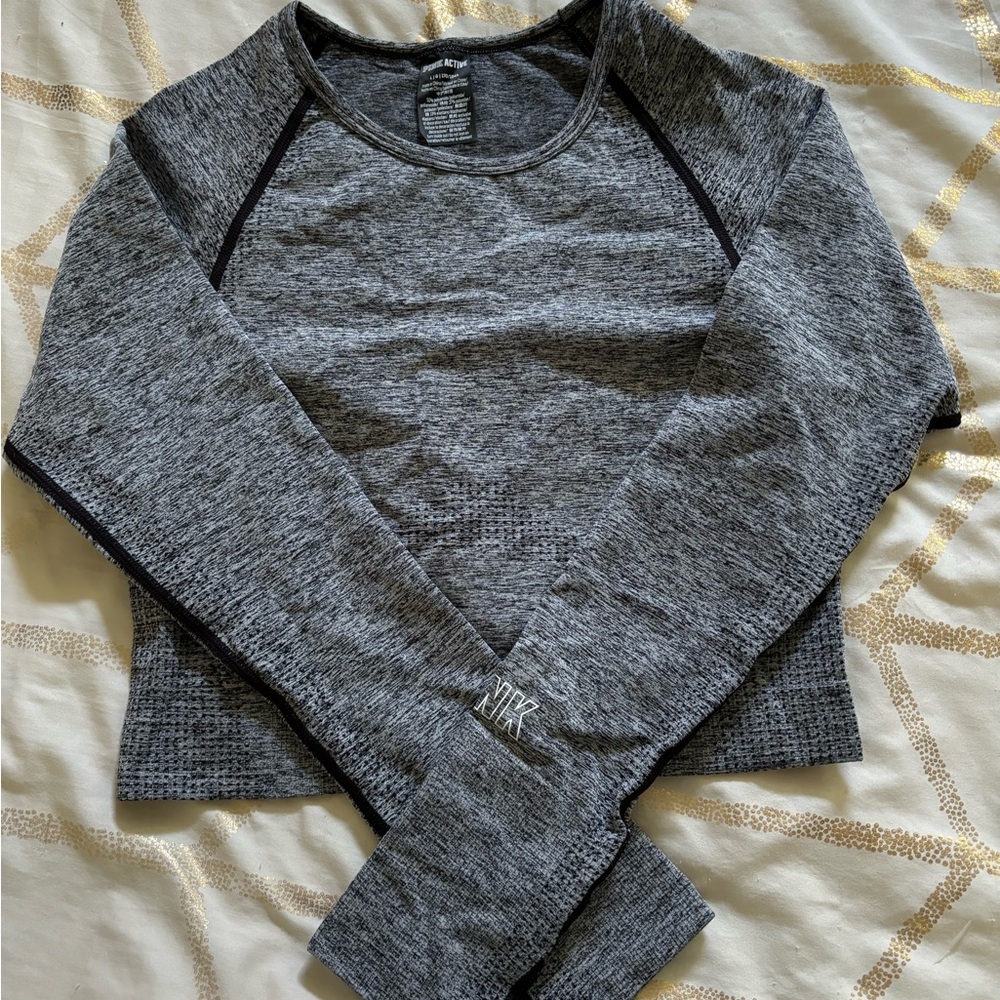 VS PINK athletic top
